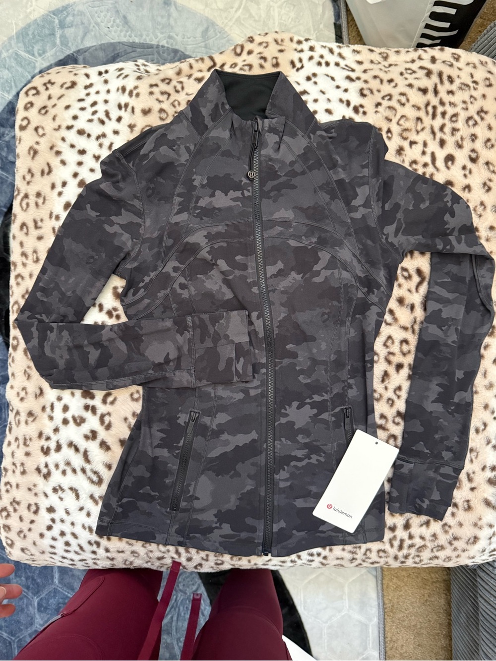 lululemon athletica Women’s Charcoal Camo Full-Zip Utility Jacket
